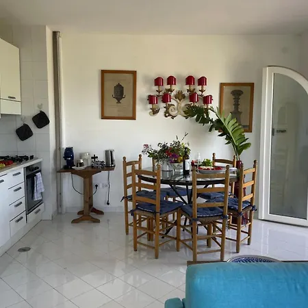 Un Paradiso A Sorrento Con Piscina *