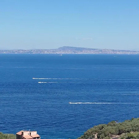 Un Paradiso A Sorrento Con Piscina Apartment