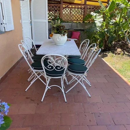 Un Paradiso A Sorrento Con Piscina Appartement Massa Lubrense